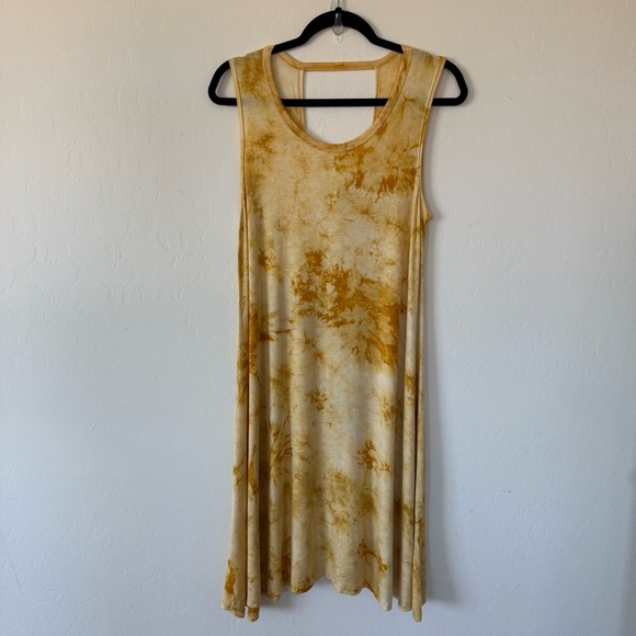 Espresso Yellow Tie Dye Slouchy Jersey Knit Shark Bite Hem Tank Mini Dress - Picture 1 of 8